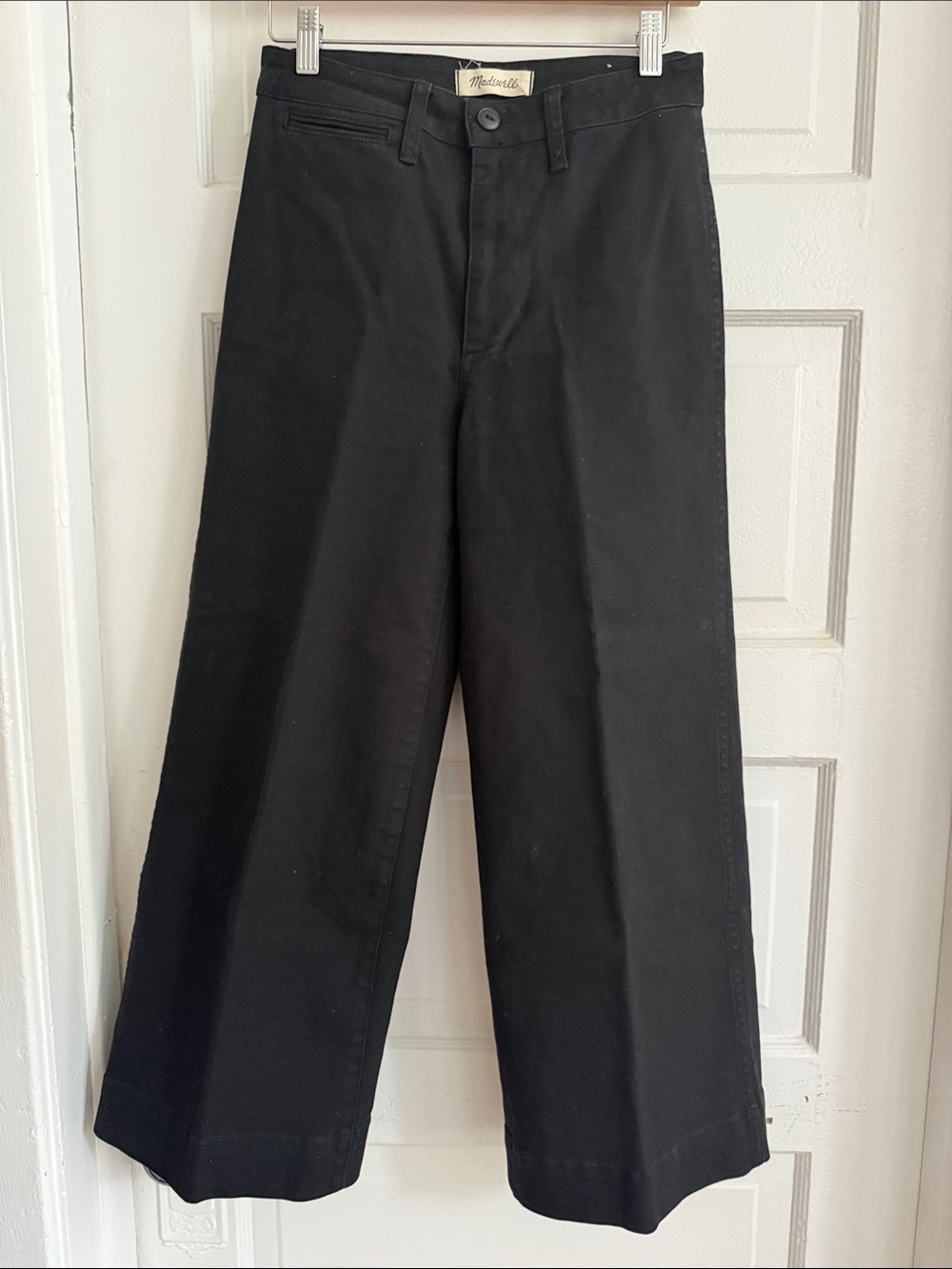 Madewell Black Wide-Leg Chinos - Clean Minimalist Style - Emmett wide leg crop